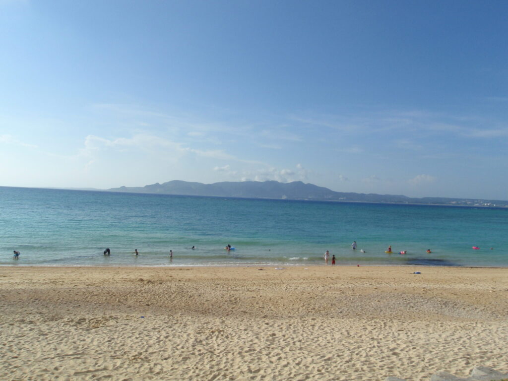 美しい海が広がる幸喜ビーチ