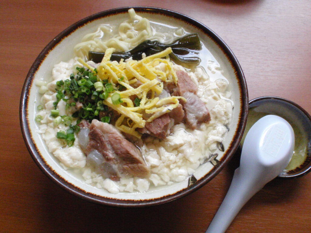 高須そばのゆし豆腐そば