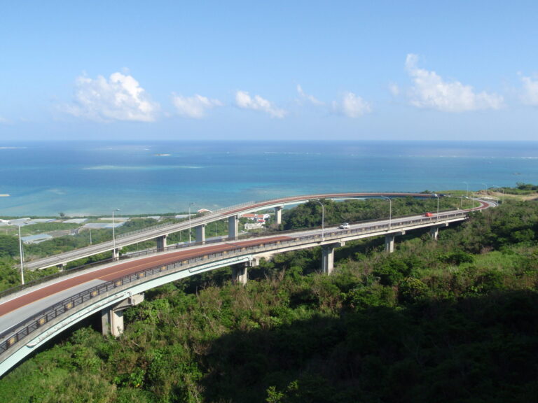 ニライカナイ橋