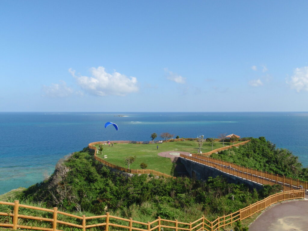 知念岬のパノラマビュー