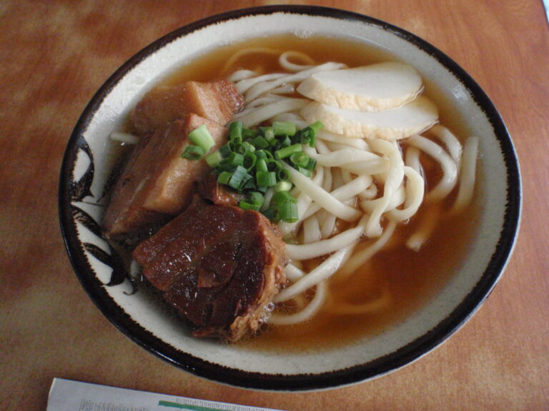 きしもと食堂の沖縄そば